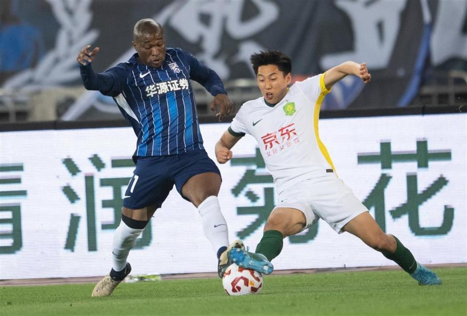 仅拿到, 邹振祥, 前锋 仅拿到, 邹振祥, 前锋